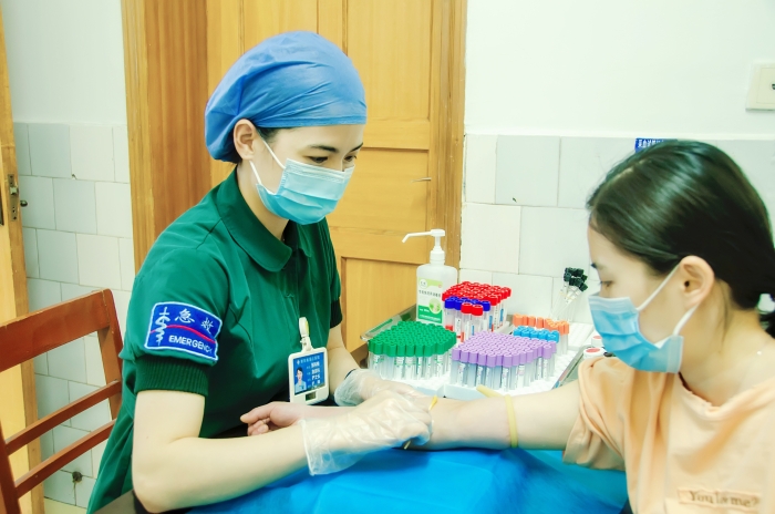 十佳護士-張科梅1 十佳護士-張科梅1